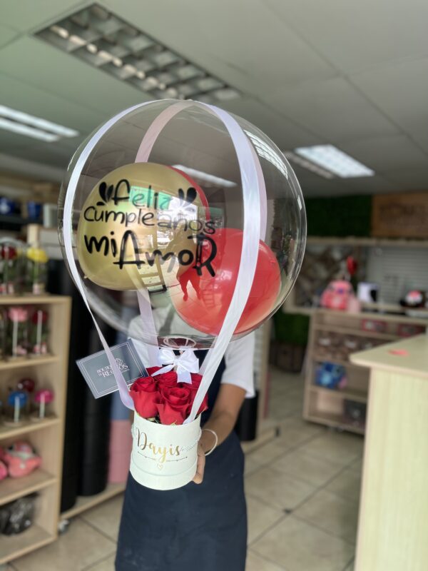 Box de rosas con globo burbuja - Imagen 3