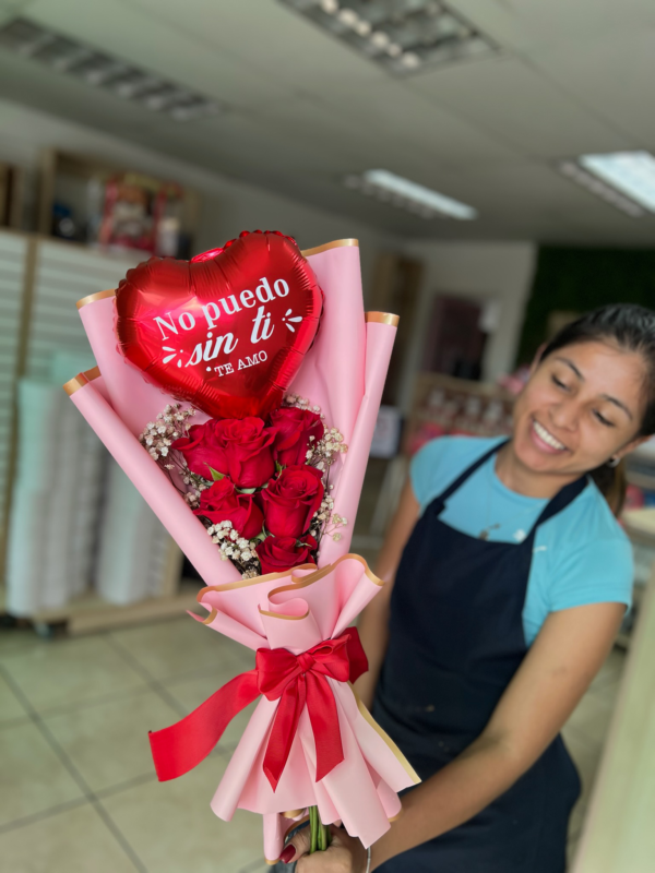 Ramo 6 Rosas + Globo